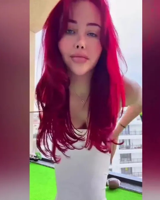 Cansu Bade Taş