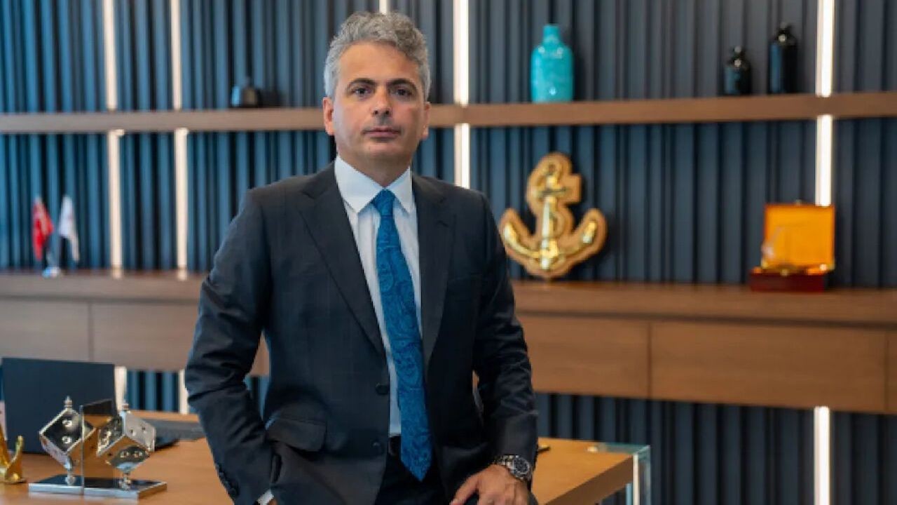 Erol Demirbaş portresi