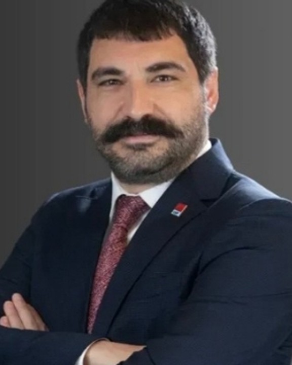 Niyazi Atare